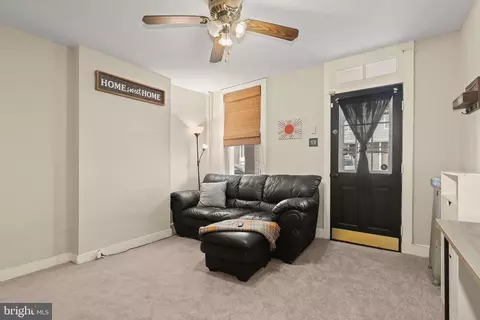 Living - 3850 Quarry Ave, Baltimore, MD 21211 photo 2 of 3