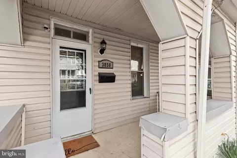 Exterior - 3850 Quarry Ave, Baltimore, MD 21211 photo 2 of 5