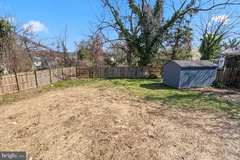 Exterior - 2400 Ailsa Ave, Baltimore, MD 21214 photo 2 of 10