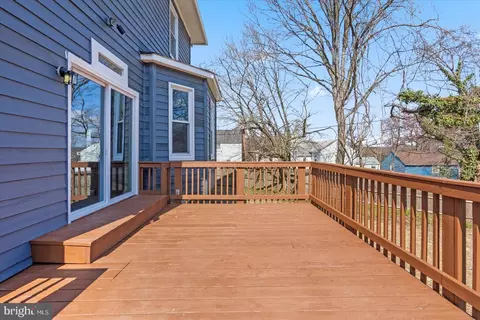 Exterior - 2400 Ailsa Ave, Baltimore, MD 21214 photo 9 of 10