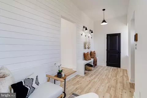 Entry Way - 5321 Wesley Ave, Baltimore, MD 21207 photo 1 of 2