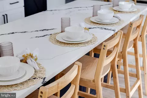 Dining - 5321 Wesley Ave, Baltimore, MD 21207 photo 3 of 7