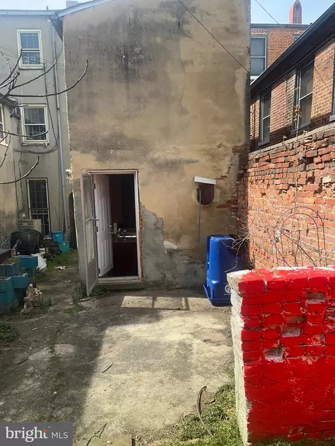 623 N Paca St, Baltimore, MD 21201 photo 6