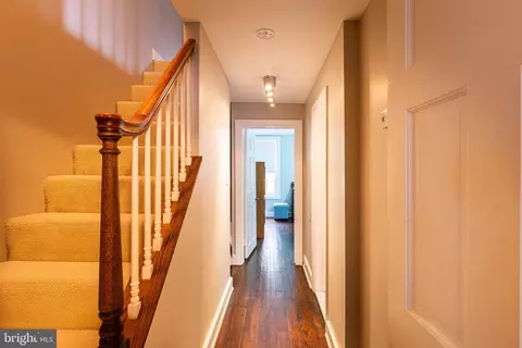 Entry Way - 2519 Pickwick Rd, Baltimore, MD 21207 photo 2 of 6
