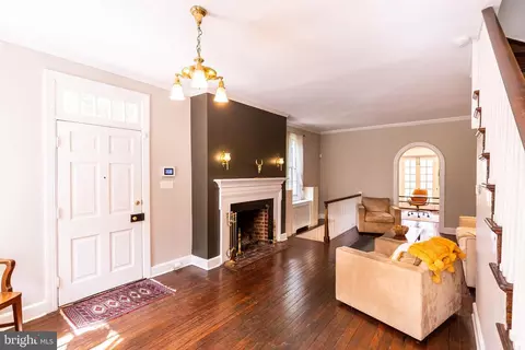 Living - 2519 Pickwick Rd, Baltimore, MD 21207 photo 5 of 6