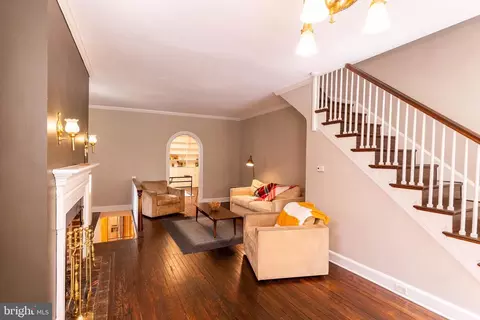 Living - 2519 Pickwick Rd, Baltimore, MD 21207 photo 4 of 6
