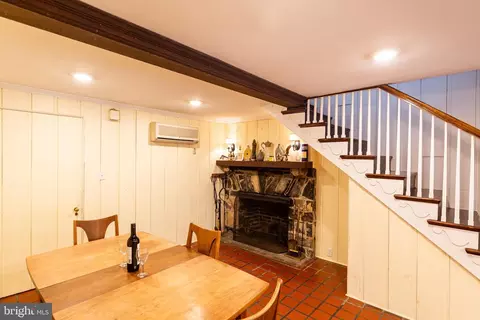 Dining - 2519 Pickwick Rd, Baltimore, MD 21207 photo 1 of 2
