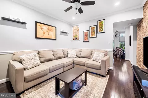 Living - 617 W 33rd St, Baltimore, MD 21211 photo 3 of 3