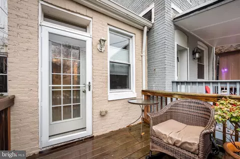 Exterior - 617 W 33rd St, Baltimore, MD 21211 photo 6 of 7
