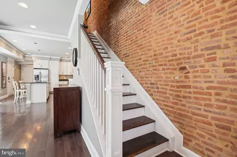 Entry Way - 2829 Hudson St, Baltimore, MD 21224 photo 1 of 1