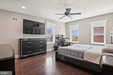 Bedroom - 2829 Hudson St, Baltimore, MD 21224 photo 1 of 4