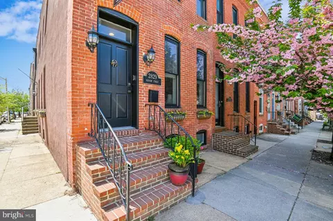 Exterior - 2829 Hudson St, Baltimore, MD 21224 photo 2 of 7