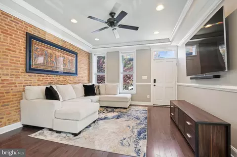 Living - 2829 Hudson St, Baltimore, MD 21224 photo 2 of 3