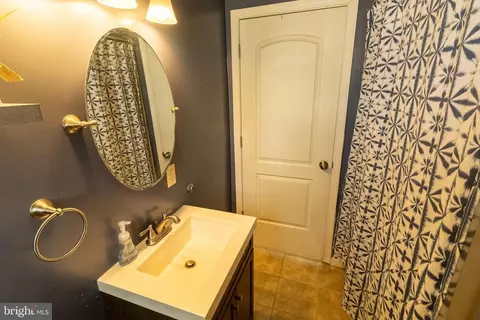 Bath - 6623 Bushey St, Baltimore, MD 21224 photo 1 of 4