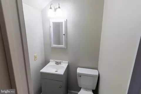 Bath - 6623 Bushey St, Baltimore, MD 21224 photo 4 of 4