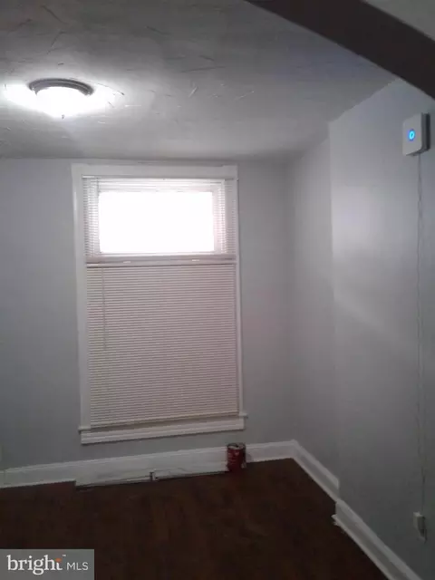 Bath - 1671 Cliftview Ave, Baltimore, MD 21213 photo 4 of 4