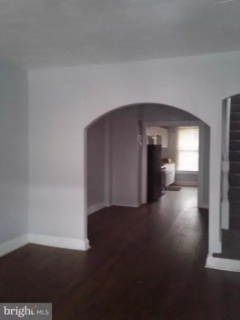 Entry Way - 1671 Cliftview Ave, Baltimore, MD 21213 photo 1 of 6
