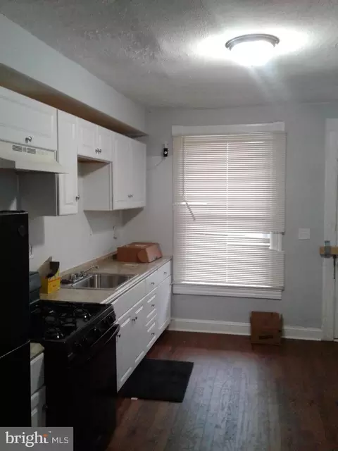 Kitchen - 1671 Cliftview Ave, Baltimore, MD 21213 photo 2 of 3