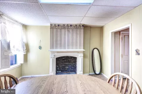1139 Hull St, Baltimore, MD 21230 photo 4