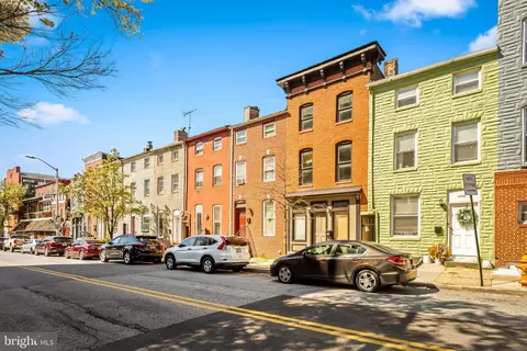 View/Area - 1720 E Pratt St, Baltimore, MD 21231 photo 1 of 2