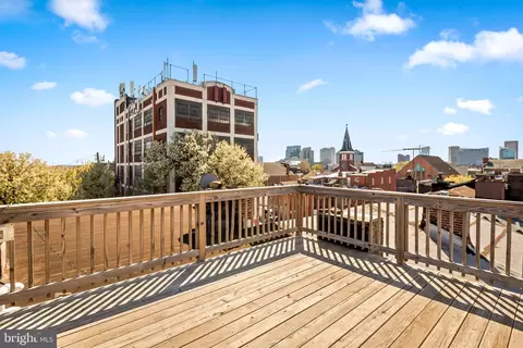 Exterior - 1720 E Pratt St, Baltimore, MD 21231 photo 5 of 8