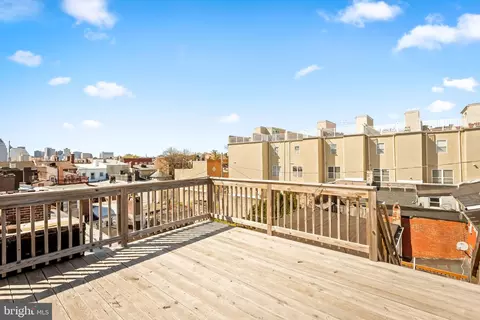Exterior - 1720 E Pratt St, Baltimore, MD 21231 photo 6 of 8