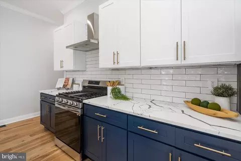 Kitchen - 2912 Grindon Ave, Baltimore, MD 21214 photo 1 of 5