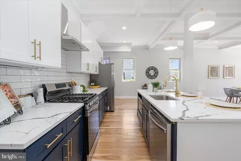 Kitchen - 2912 Grindon Ave, Baltimore, MD 21214 photo 4 of 5
