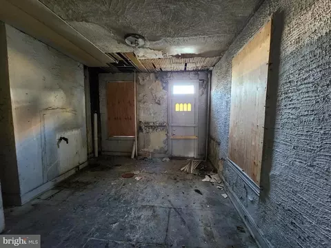 Entry Way - 2 S Payson St, Baltimore, MD 21223 photo 2 of 2