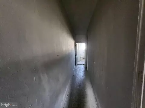 Entry Way - 2 S Payson St, Baltimore, MD 21223 photo 1 of 2