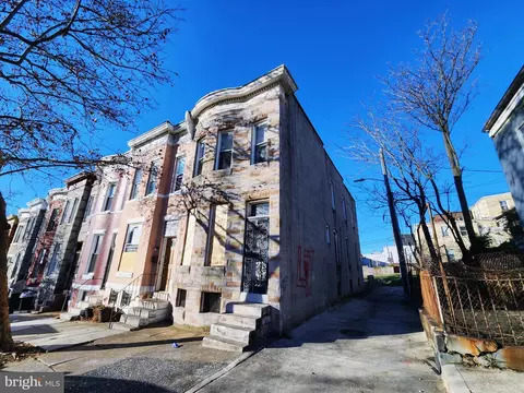 2 S Payson St, Baltimore, MD 21223