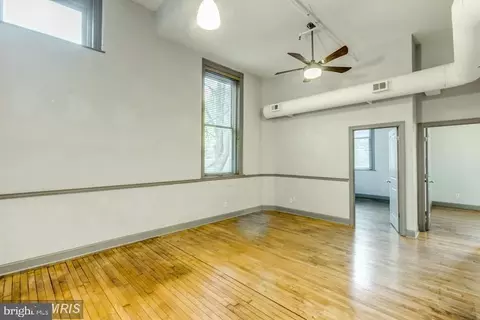 511 S Bond St #206, Baltimore, MD 21231 photo 2