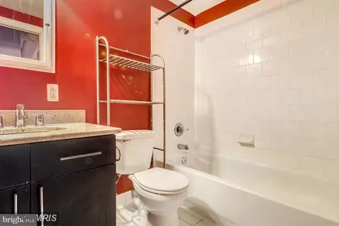 511 S Bond St #206, Baltimore, MD 21231 photo 9