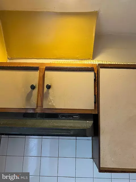 Kitchen - 642 E 29th St, Baltimore, MD 21218 photo 6 of 7