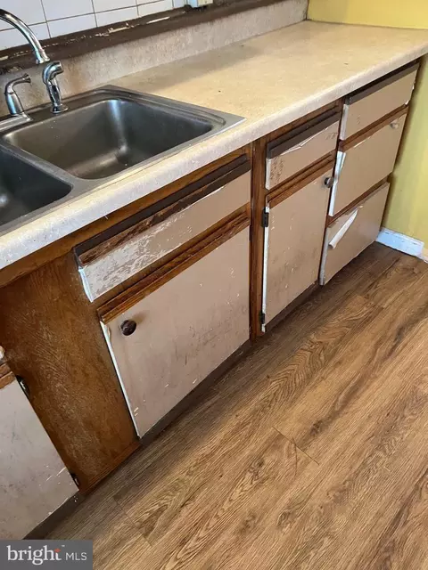 Kitchen - 642 E 29th St, Baltimore, MD 21218 photo 3 of 7