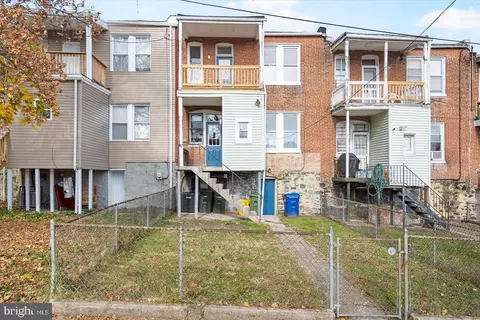 Exterior - 2813 Windsor Ave, Baltimore, MD 21216 photo 5 of 7