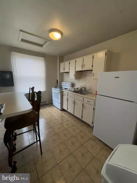 Kitchen - 3572 Juneway, Baltimore, MD 21213 photo 3 of 3