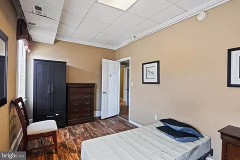 Bedroom - 3333 Alto Rd, Baltimore, MD 21216 photo 6 of 8