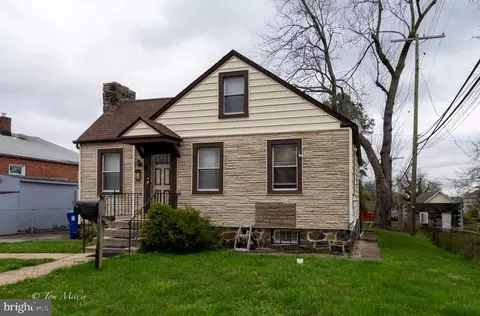 Exterior - 4815 Laurel Ave, Baltimore, MD 21215 photo 2 of 7