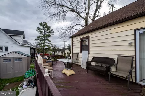 Exterior - 4815 Laurel Ave, Baltimore, MD 21215 photo 6 of 7