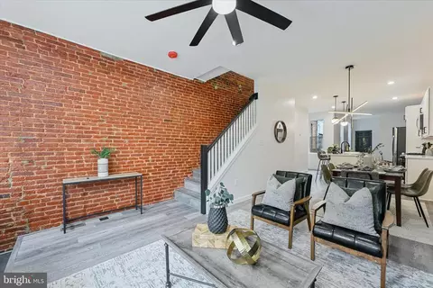 1805 N Caroline St, Baltimore, MD 21213