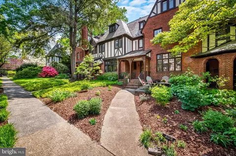 209 Ridgemede Rd, Baltimore, MD 21210