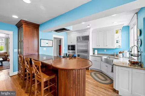 Kitchen - 209 Ridgemede Rd, Baltimore, MD 21210 photo 3 of 7