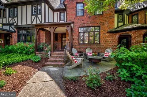 Exterior - 209 Ridgemede Rd, Baltimore, MD 21210 photo 6 of 12