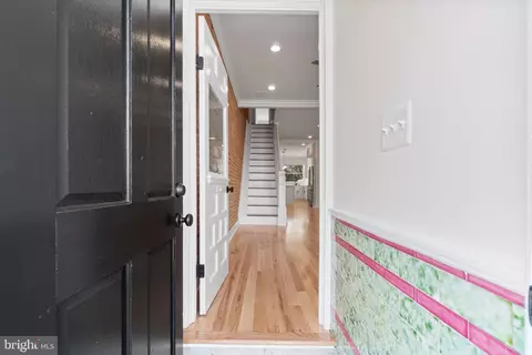 627 E Fort Ave, Baltimore, MD 21230 photo 3