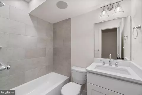 627 E Fort Ave, Baltimore, MD 21230 photo 17