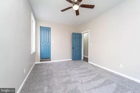 Entry Way - 714 E 41st St, Baltimore, MD 21218 photo 2 of 2
