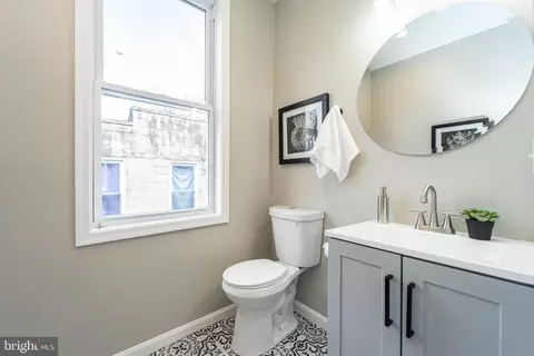 Bath - 714 E 41st St, Baltimore, MD 21218 photo 2 of 6