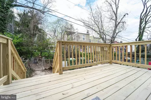 Exterior - 714 E 41st St, Baltimore, MD 21218 photo 3 of 4
