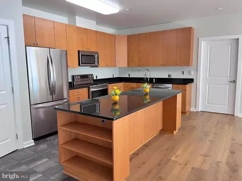 Kitchen - 2007 Clipper Park Rd #421, Baltimore, MD 21211 photo 2 of 4